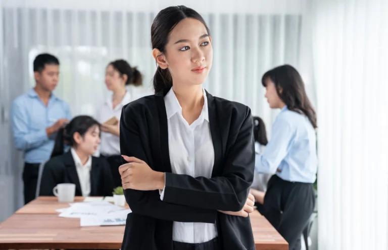 5 Costly Leadership Mistakes Slowing Business Growth