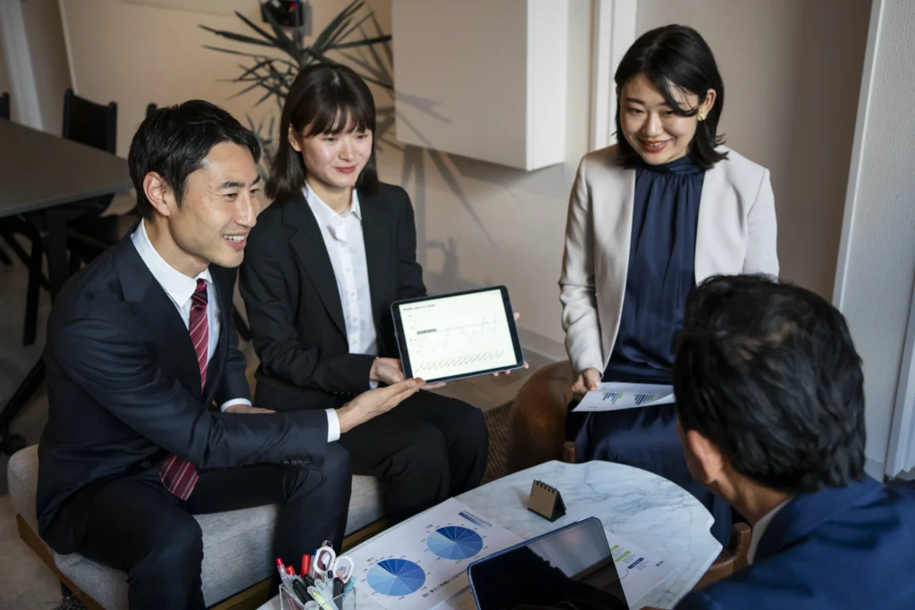 How Repeatability Nurtures Organisational Structure and Authority